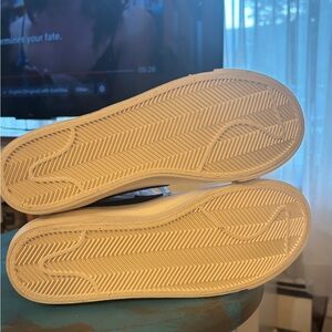 Size 7.5 Women’s Nike Blazer Mid 77